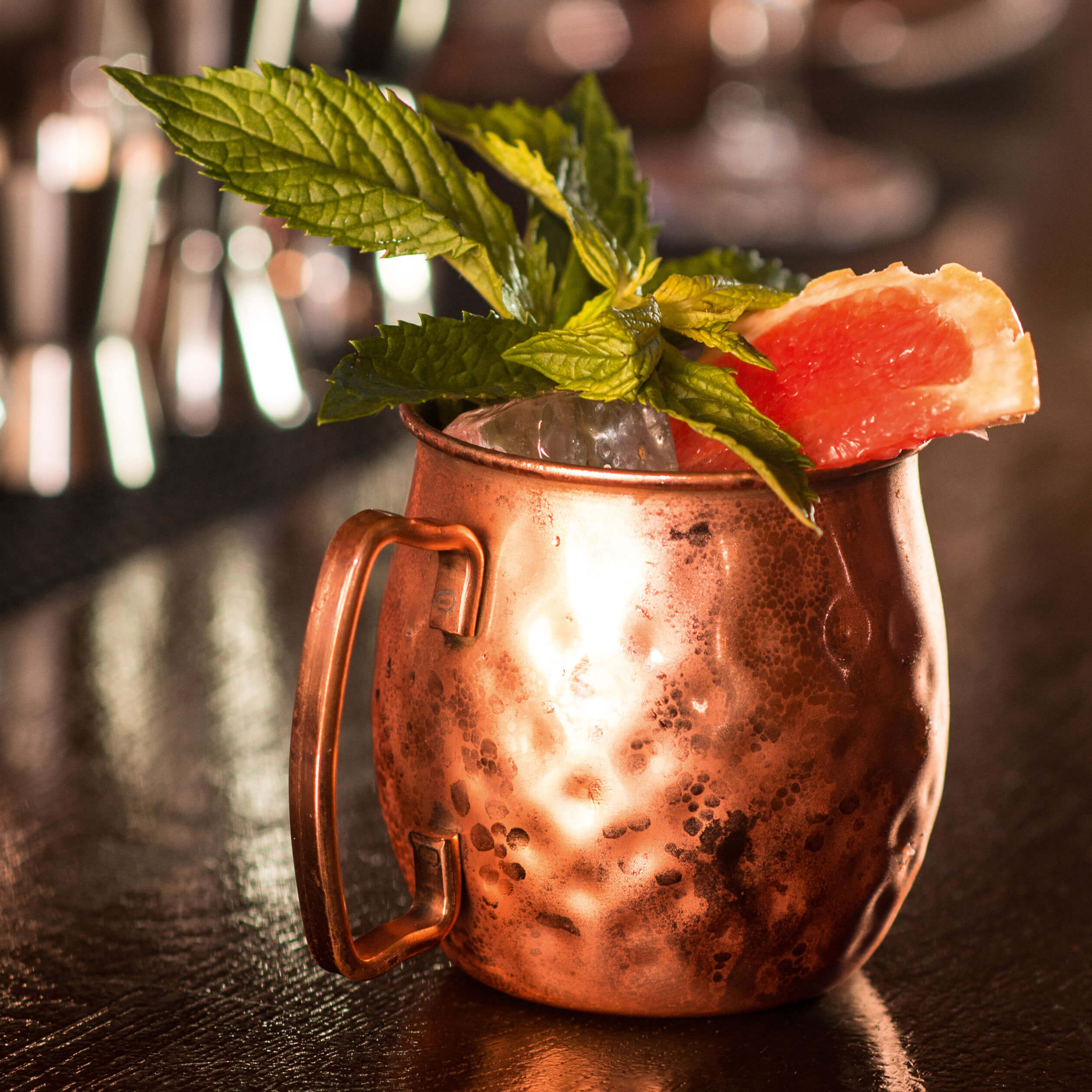 Edelstahlbecher Moscow Mule, kupferfarben, gehämmert, Prime Bar - 400ml